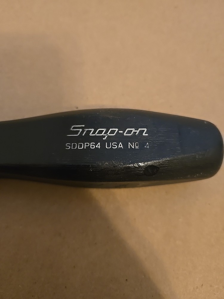 Snap On #4 Phillips Head Screwdriver Black Hard Handle SDDP64