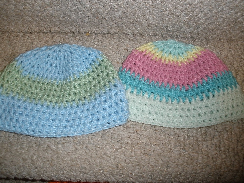 7 NEW handmade beanie hats croucheted