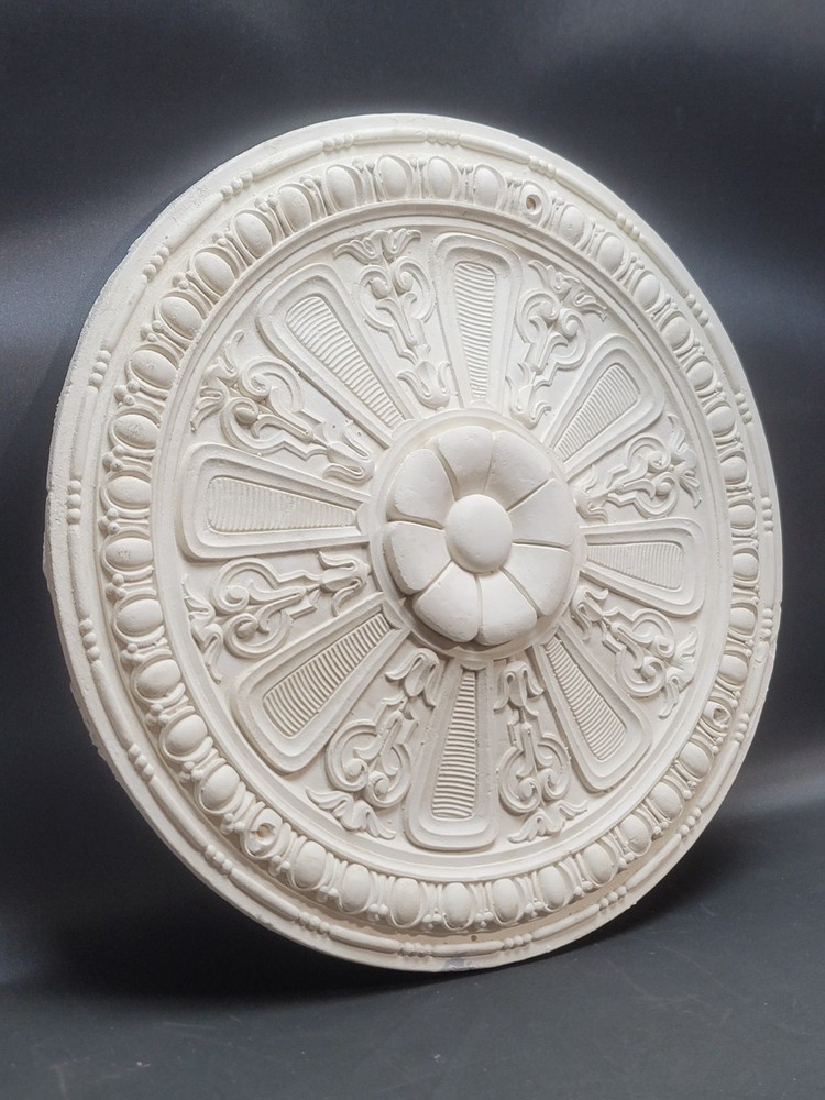 Plaster Ceiling Medallion 17.5" Vintage