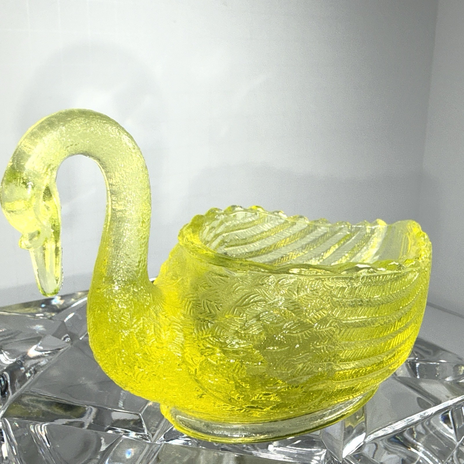 3 7/8" SWAN SALT DIP OPEN CELLAR CANARY YELLOW VASELINE GLASS