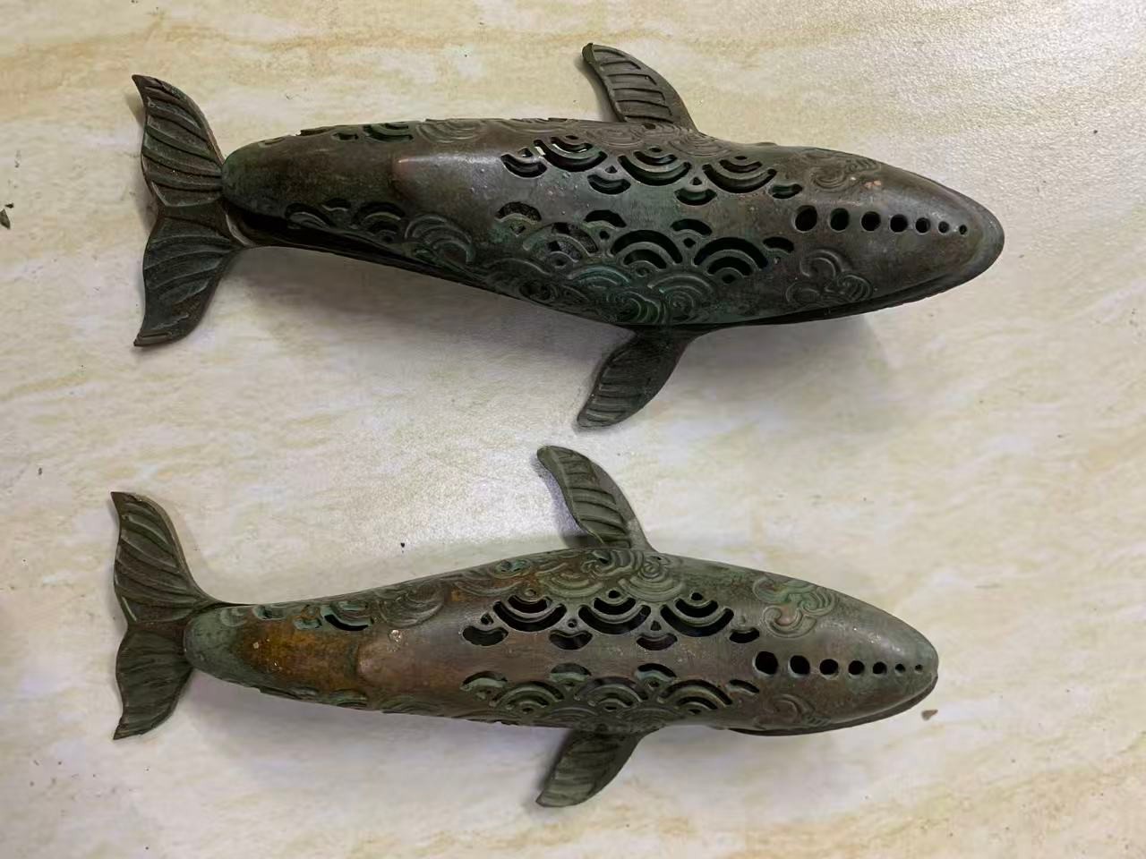2Pcs 6.5 Inches Chinese Bronze Hand Made *Fish* Incense Burners