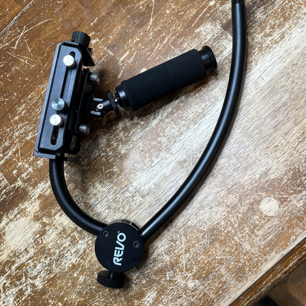 Revo ST-1000 Pro Video Stabilizer Video Recording