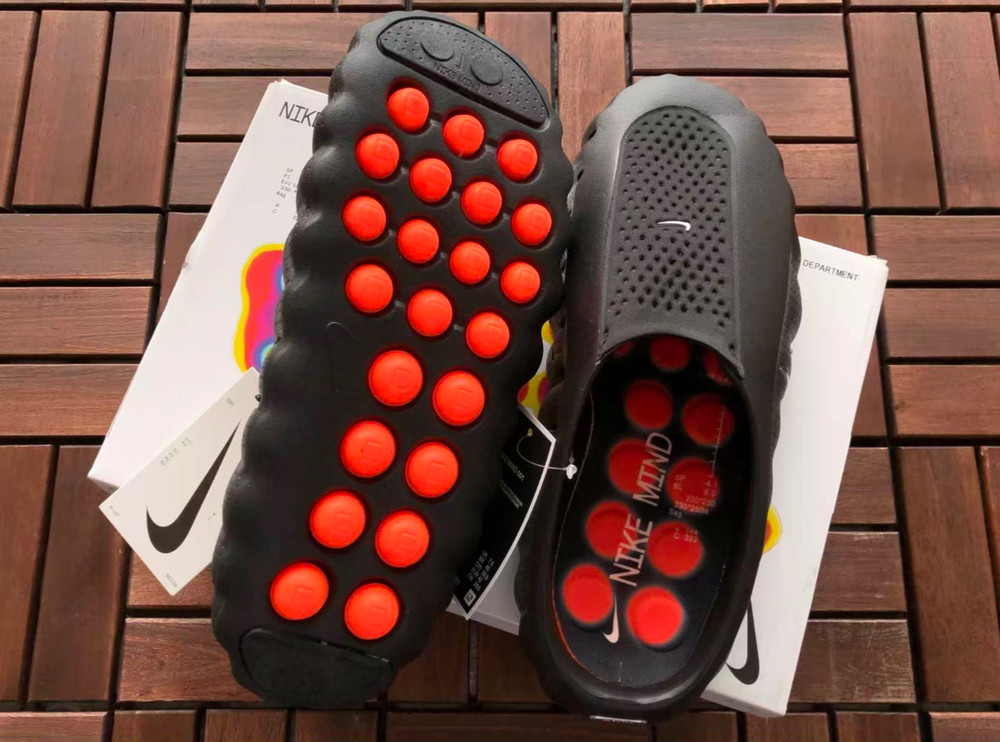 nike mind 001 black slides