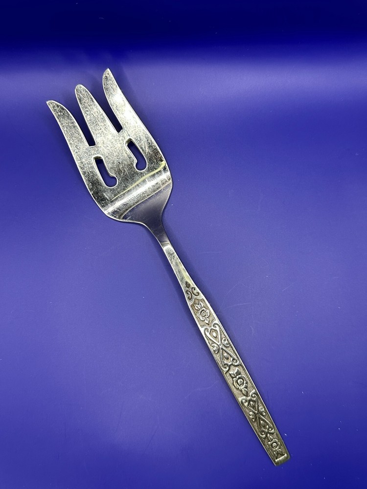 Oneida Ltd Stainless Latin Quarter Meat Fork 8.25"