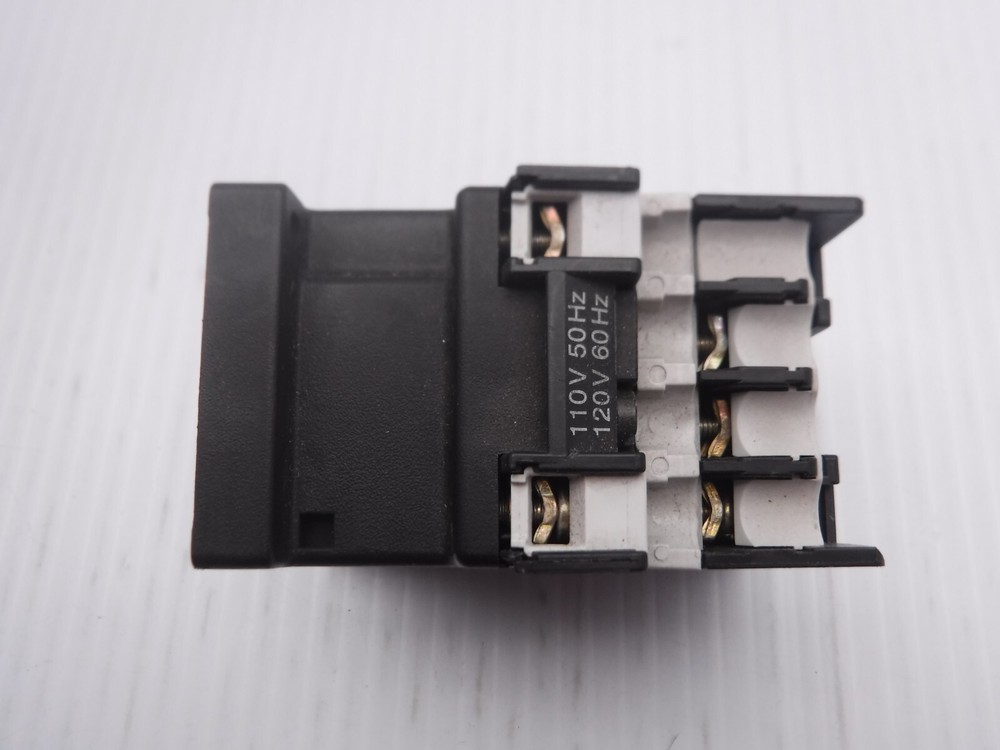 Moeller DILOOM Magnetic Contactor