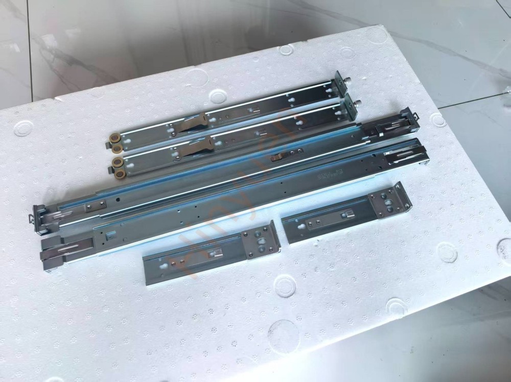 3rd  party rack mount kit  KIT-7001 compatible with CISCO