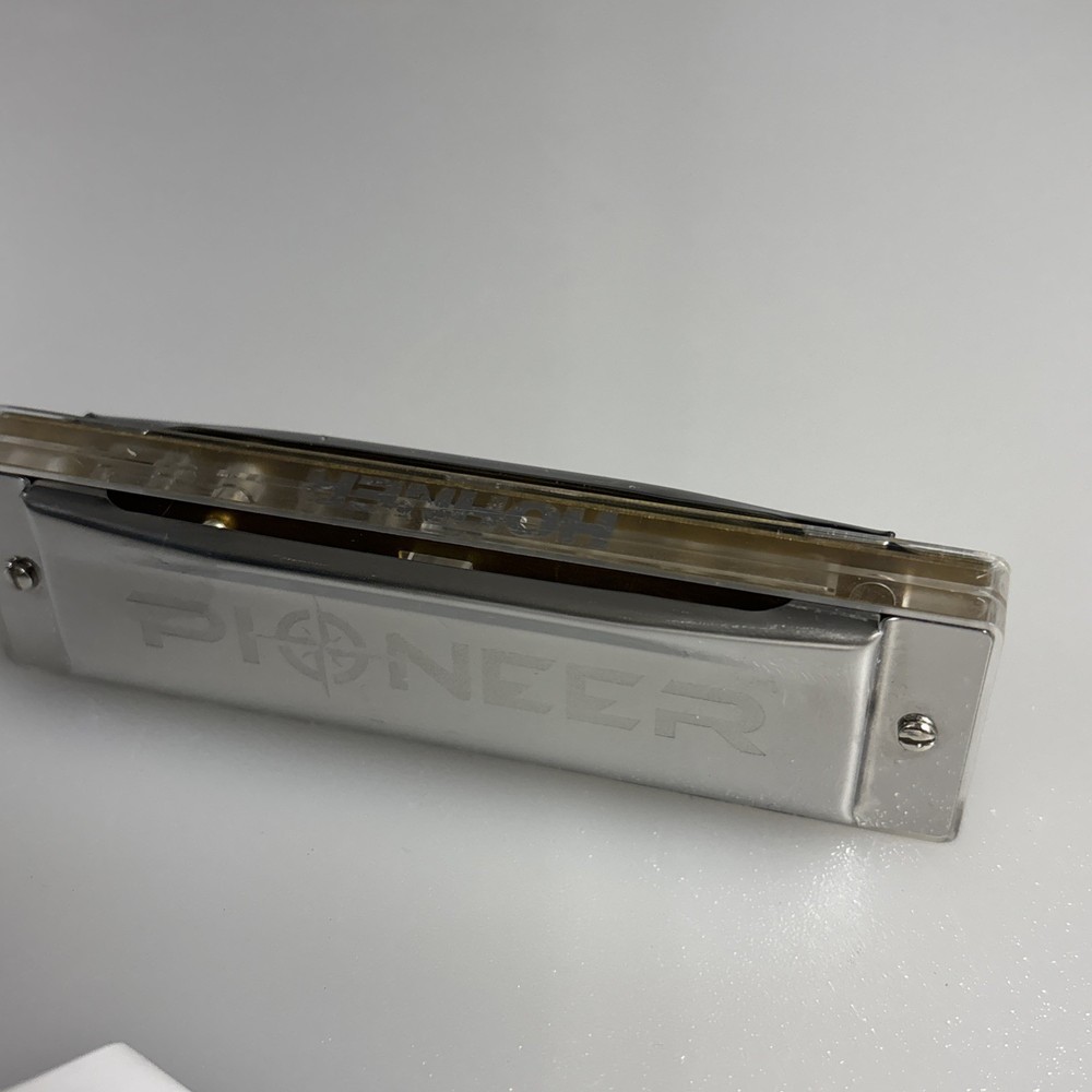 Hohner Pioneer Harmonica w/ Case and Online Lessons Code