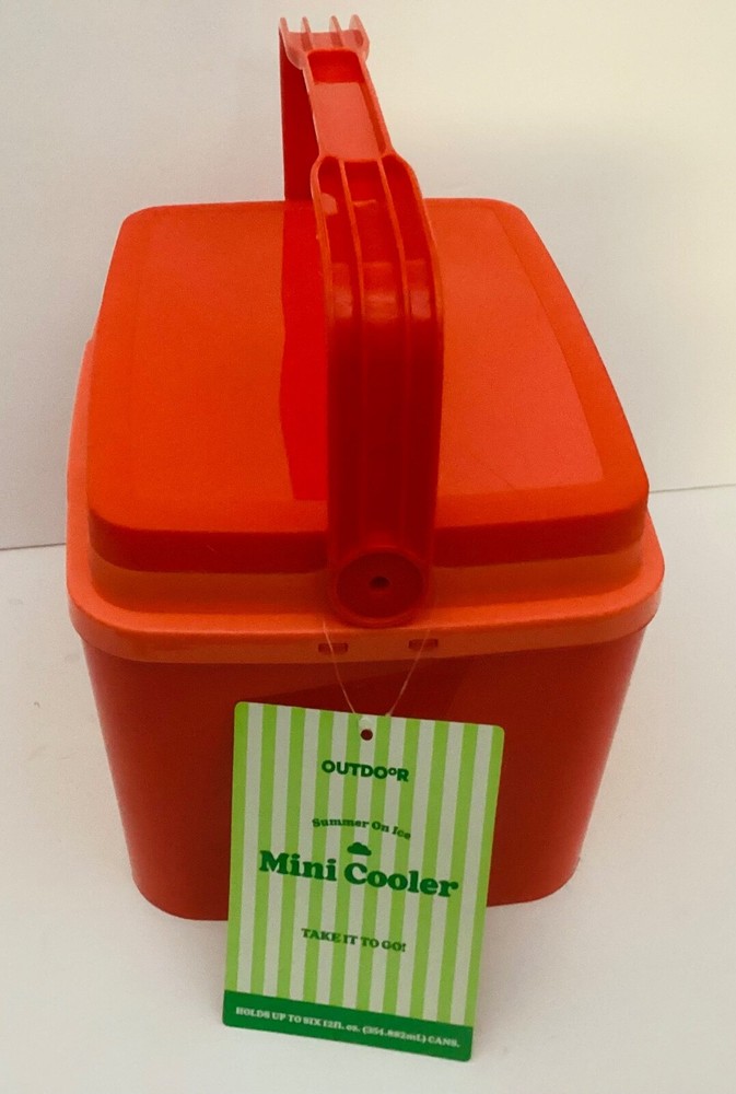 Mini Cooler Lunch Box Red Plastic Portable Snack Cooler w Handle Compact