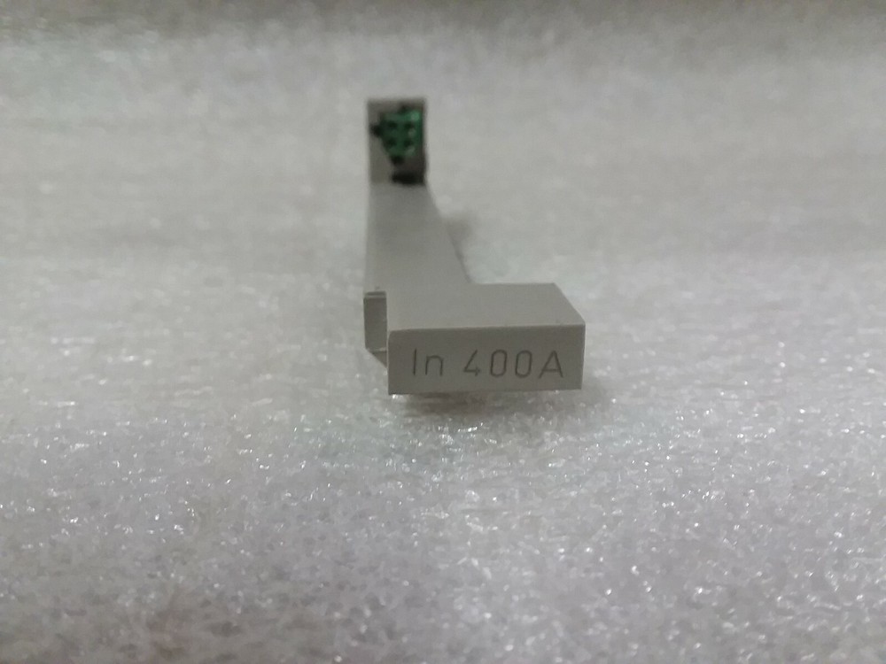 Schneider Electric 47053 Sensor Plug 400A