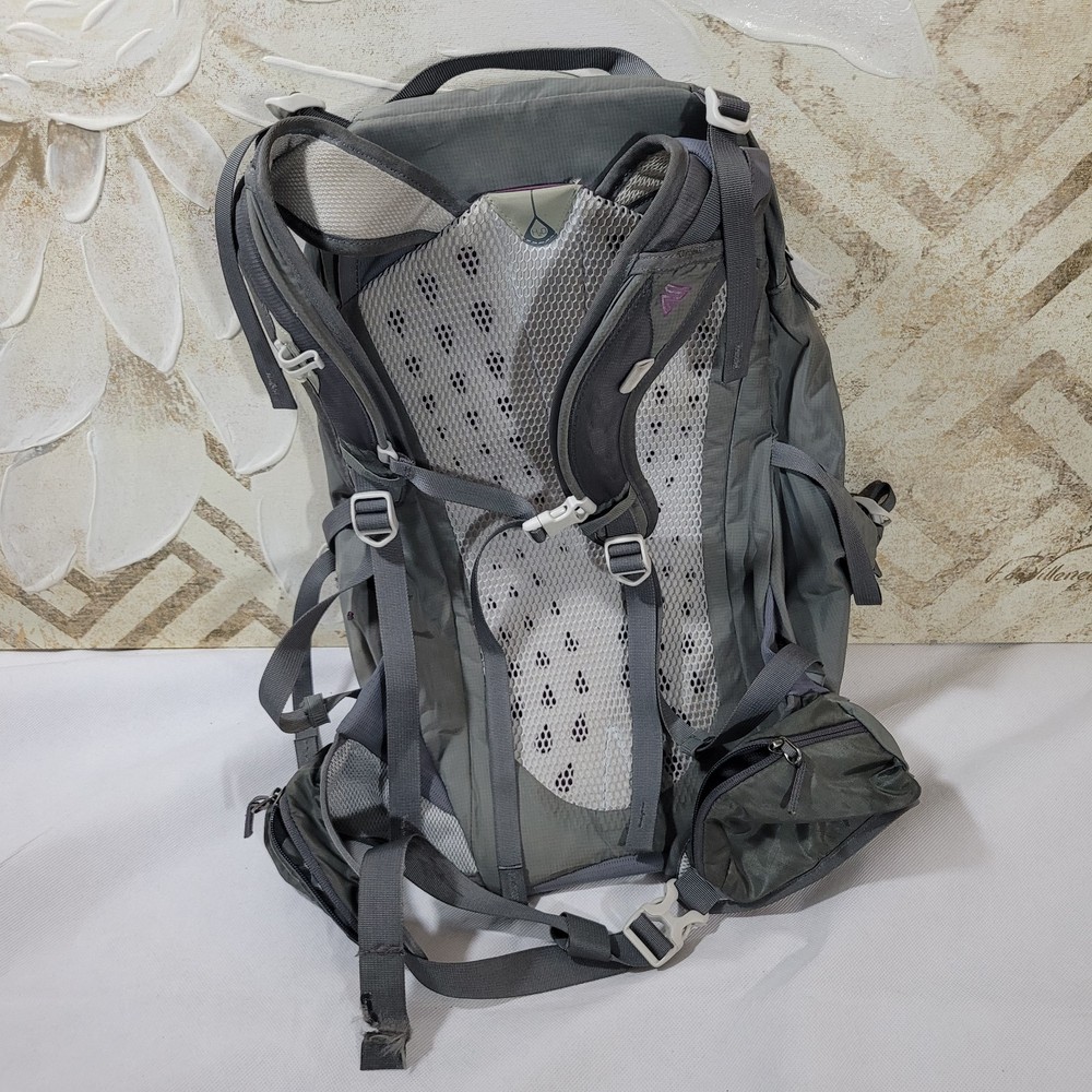 Gregory Maya 22 Backpack Sm Gray Purple BioSync Lightweight Adjustable Day Sack