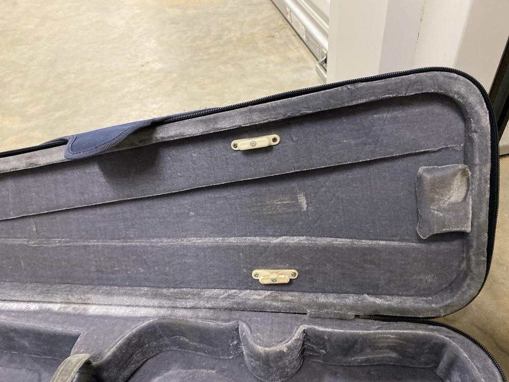 Durable Cloth Fluff Triangle Shape Case Gray/Beige Lining for Violin Blue