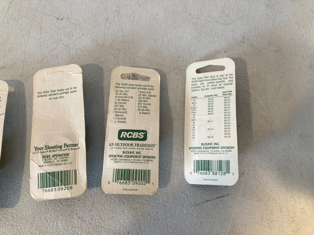 RCBS Automatic Primer Feed Combo with 5 Shell Holders & Primer Flip Tray Set