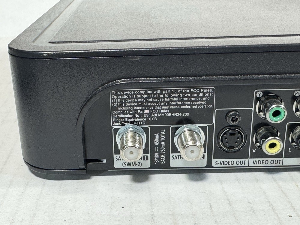 DIRECTV HR24‐200C‐R HD DVR Satellite Receiver – WORKING – Remote 2