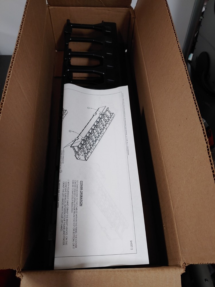 CPI CHATSWORTH 30130-719 Single Sided Universal Horizontal Cable Manager