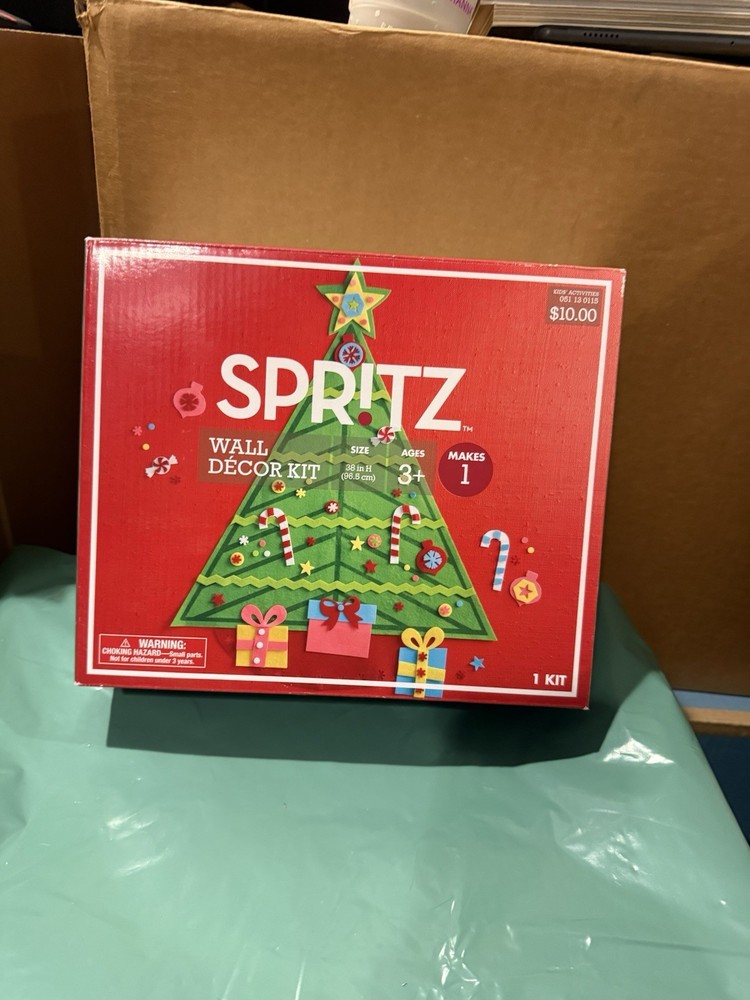 🎄Spritz Christmas Tree Wall Decor Kit 🆕
