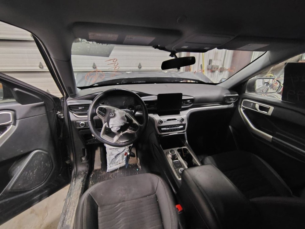 Camera/Projector Camera Windshield Mounted Fits 20-24 AVIATOR 1538084
