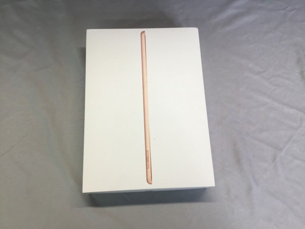 Apple iPad 6Th Generation 128GB Empty Box Only