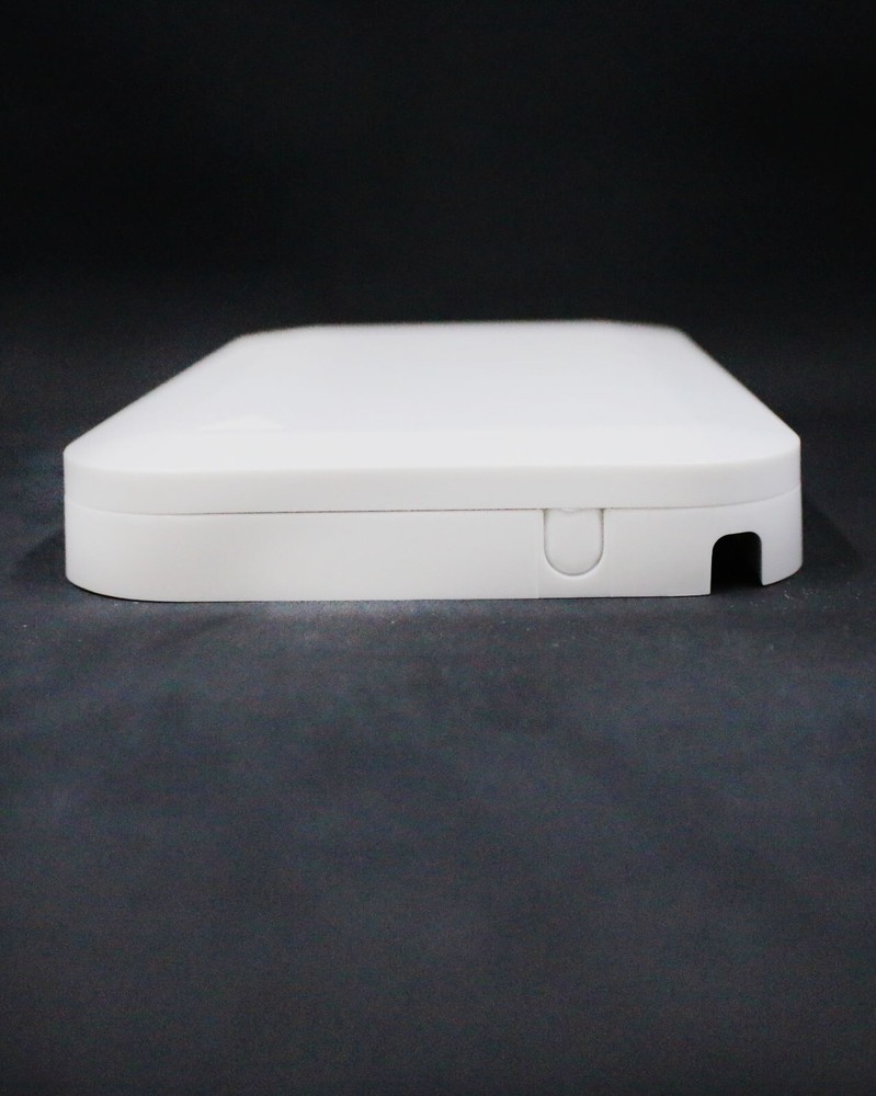 Fiber Optic wallplate loaded with SC/APC Adapter