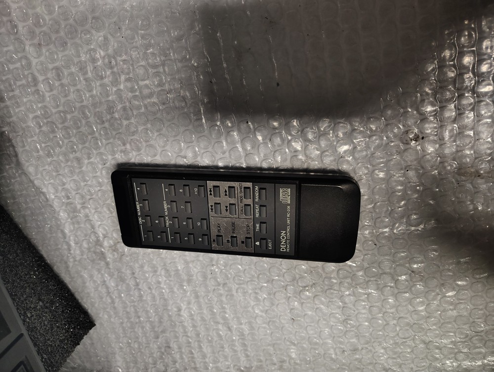 Denon Dcm-555 6 cd player