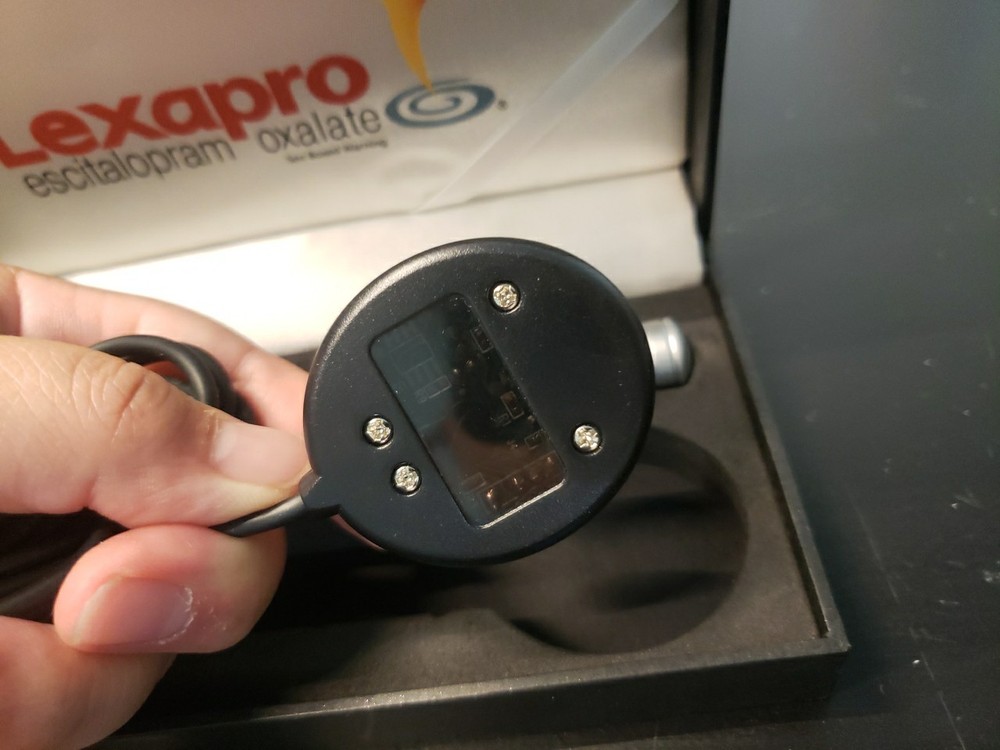 Lexapro Wireless Presenter And Laser Pointer With USB Receiver READ description