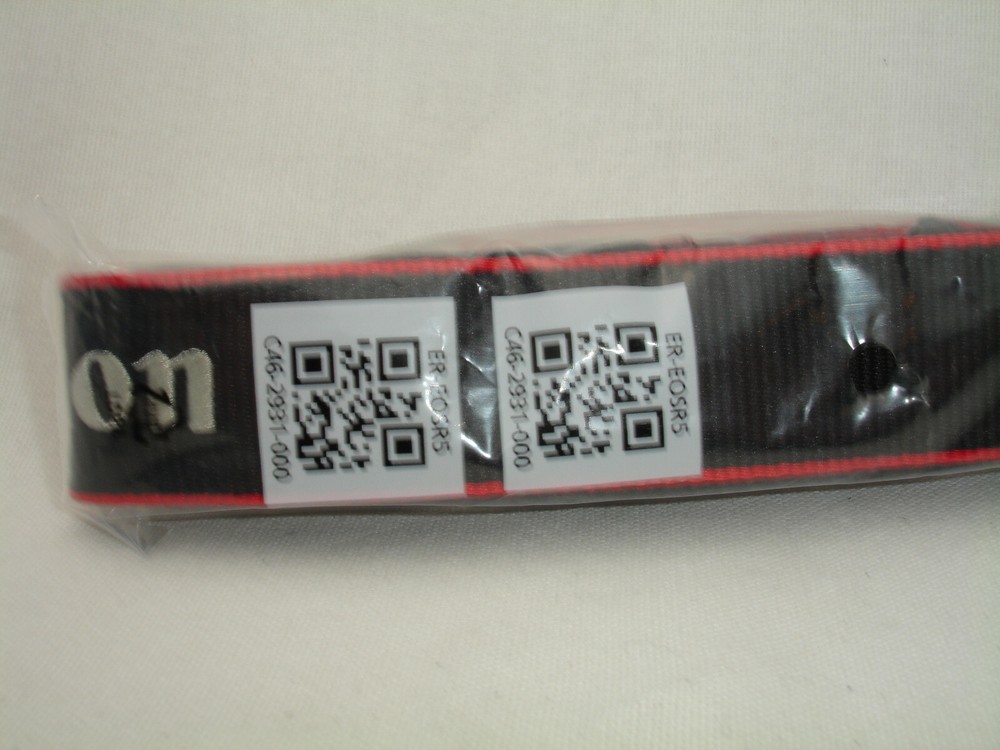 CANON EOS R5 CAMERA NECK STRAP for Mirrorless ER-EOSR5 New condition