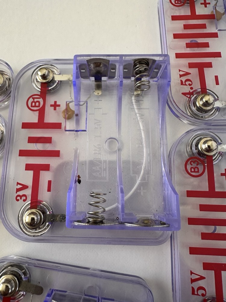 Electronic Snap Circuits Large LOT Elenco STEM Educational