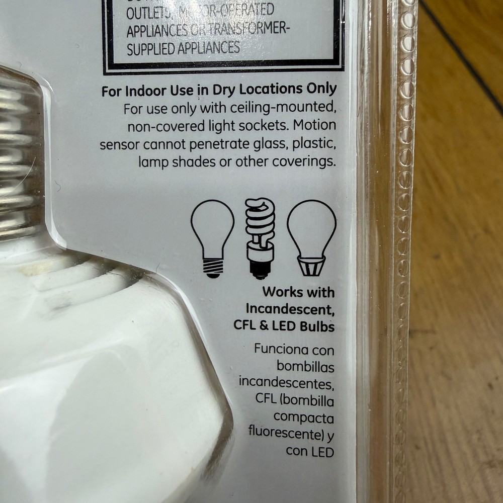 GE Automatic Motion Sensing Light Control Adapter 360 Degree 15 Foot Range Ied