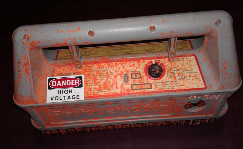 Radiodetection RD400STx Transmitter. 8kHz. Our #2.