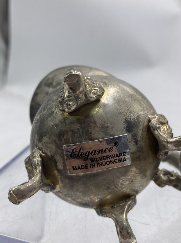 Vintage Elegance Silver Plated Silverware Collectible Cream Sugar And Teapot Set