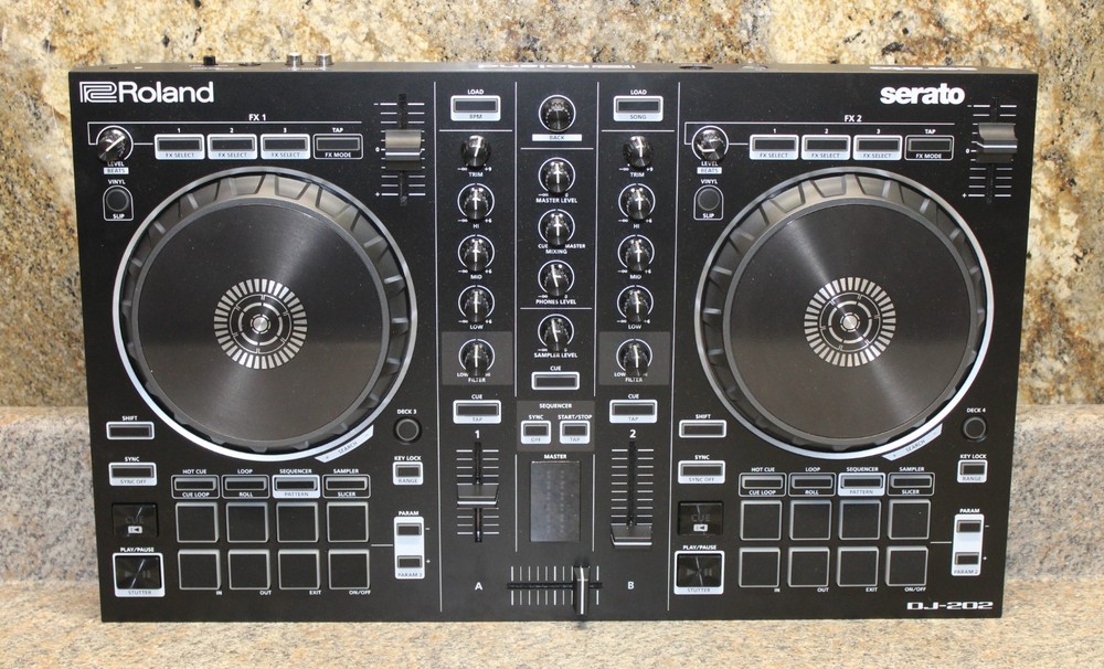 Roland DJ-202 DJ Controller
