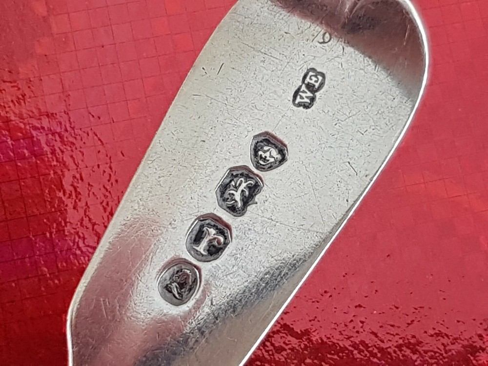 Beautiful George 111 silver spoon. L50b