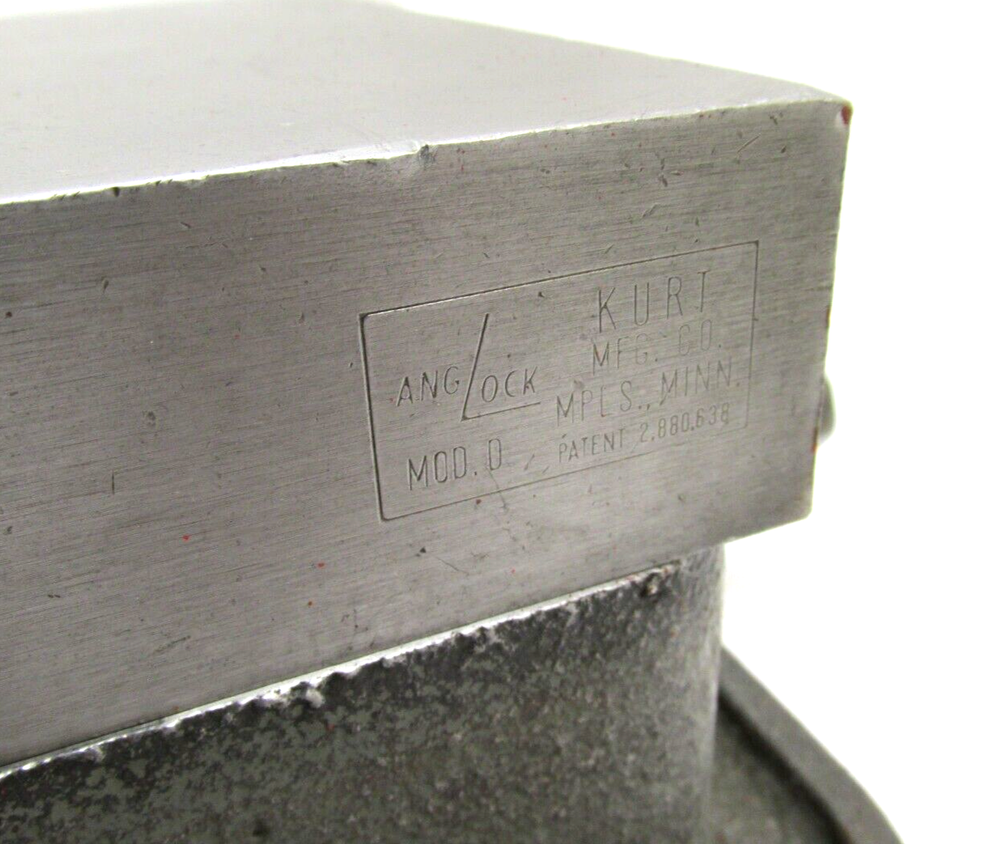 KURT ANGLOCK 6" MILLING MACHINE VISE w/ JAWS & HANDLE - #D60