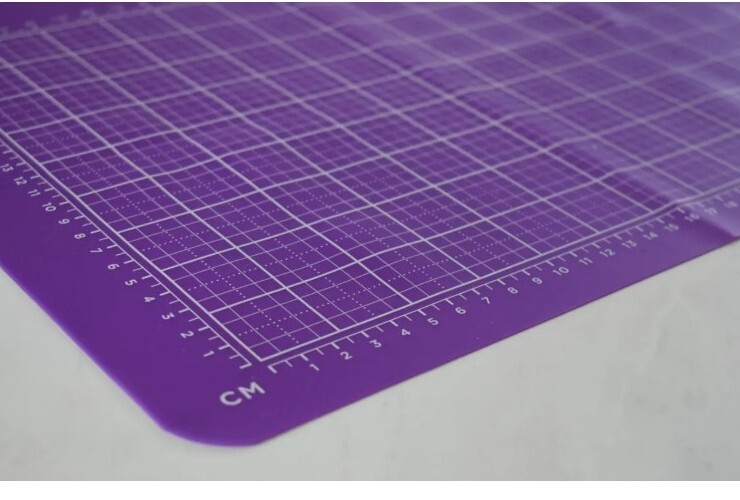 Diamond Press Stamping Mat Violet #922434