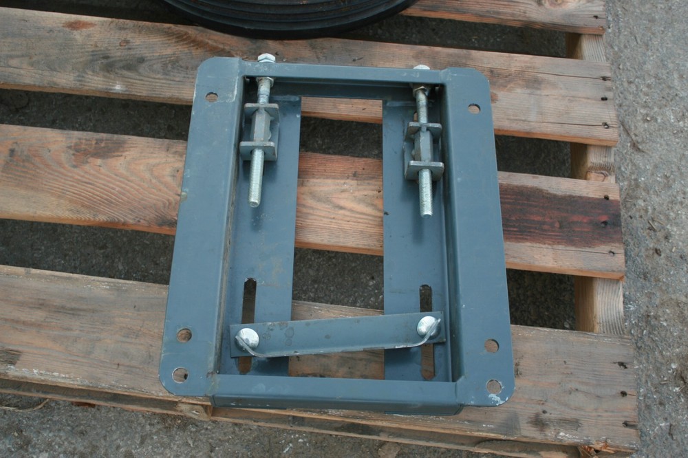 Adjustable Motor Mount 17 3/4" x 15" x 2"