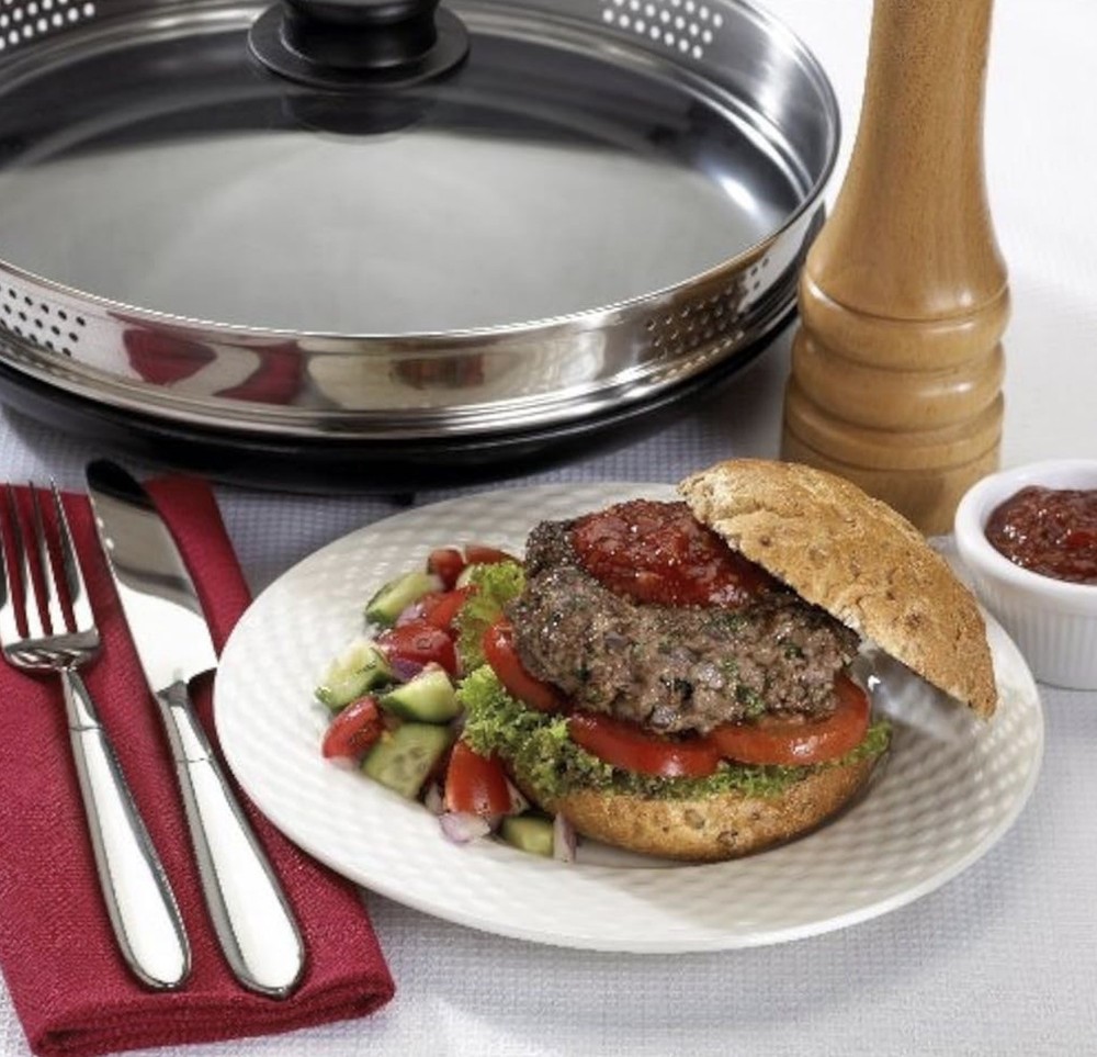 Waveware Microwave Food Warmer/Cook Covered Crisping Dish
