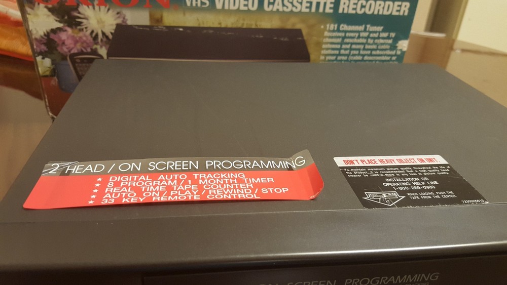ORION VHS VIDEO CASSETTE RECORDER 2 HEAD/ON SCREEN PROGRAMMING MODEL # VR0220
