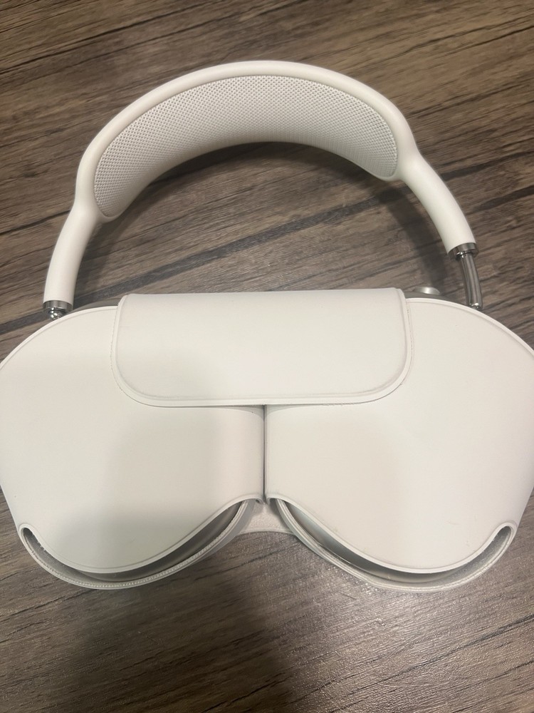 Apple AirPods Max A3184 USB-C Silver w/ Case & Cable