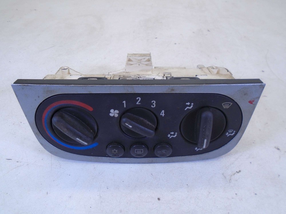 VAUXHALL CORSA HEATER CONTROL PANEL (AIR CON) 2000-2006