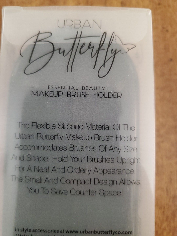 Essential Beauty Makeup Brush Holder D2