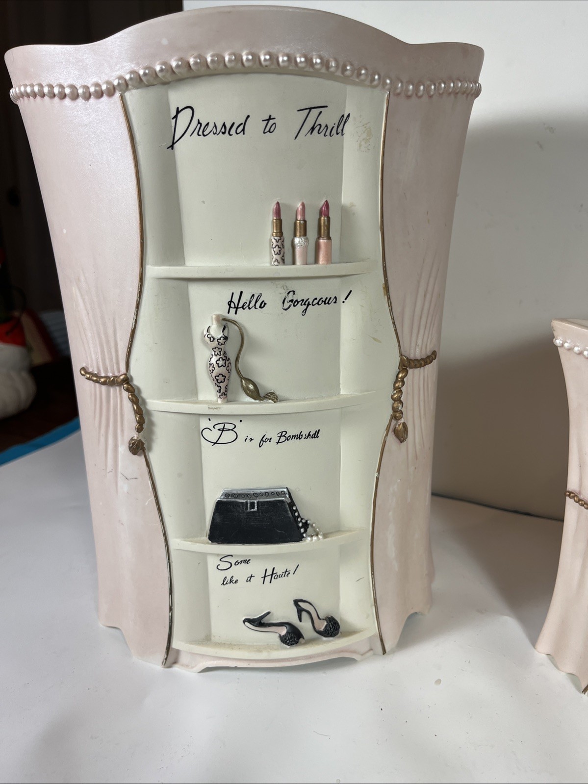 Vintage Accessories Dress To Thrill BedBath&Beyond Rare Tissue Box & Trash Can