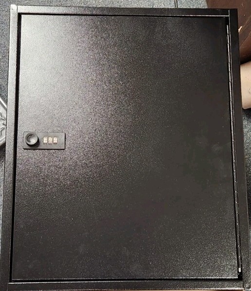 KYODOLED Locking Key Cabinet, 100 Key Storage Lock Box With Code Wall Mount