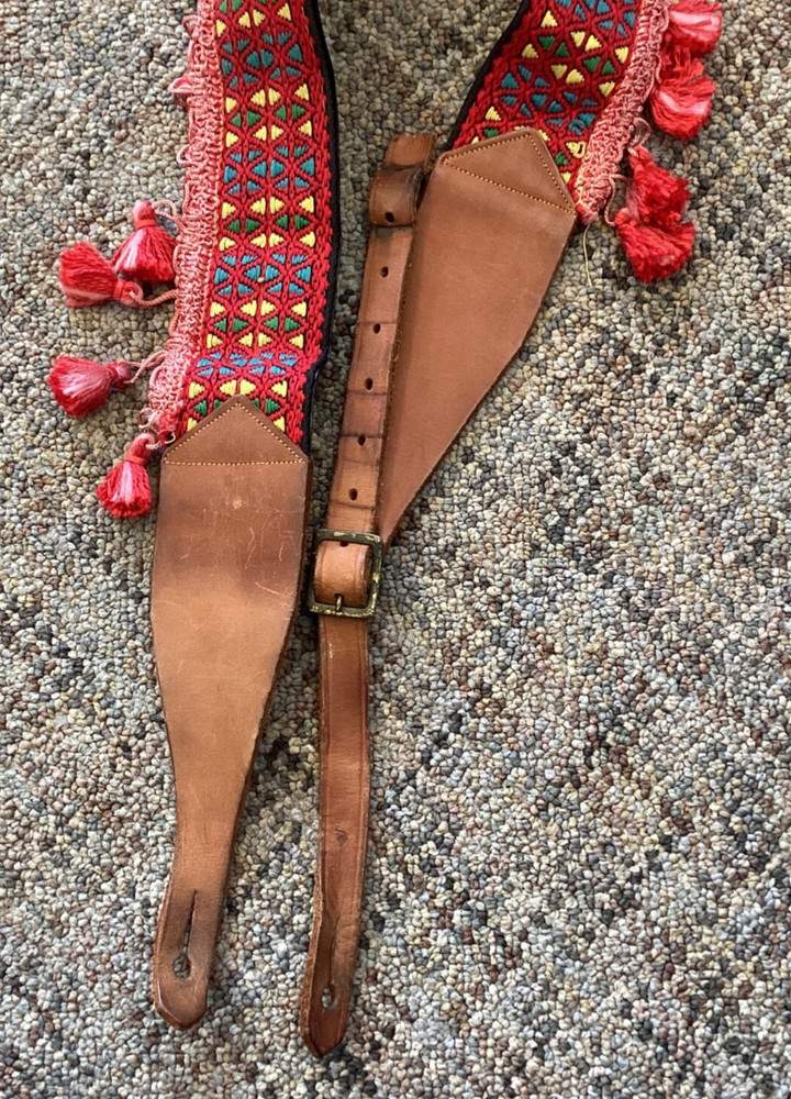 Vintage Used Unbranded Guitar Strap