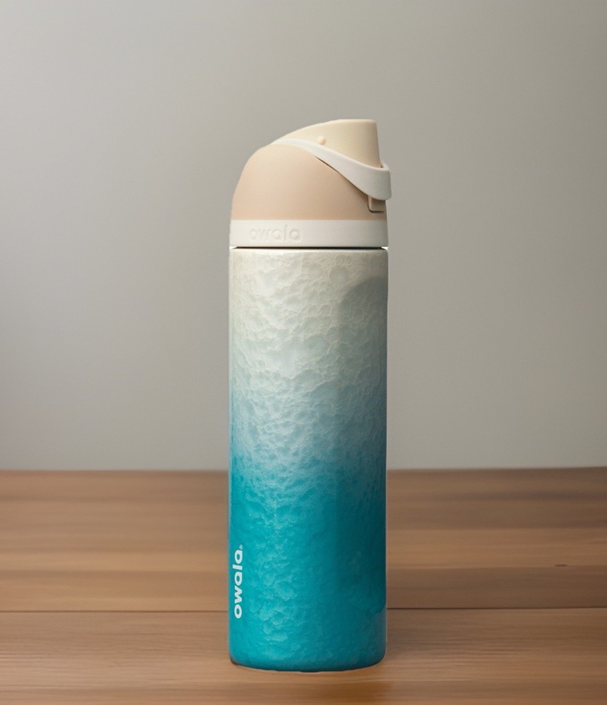 Owala FreeSip 24oz Rolling in Gradient Blue Limited Edition NEW Bash