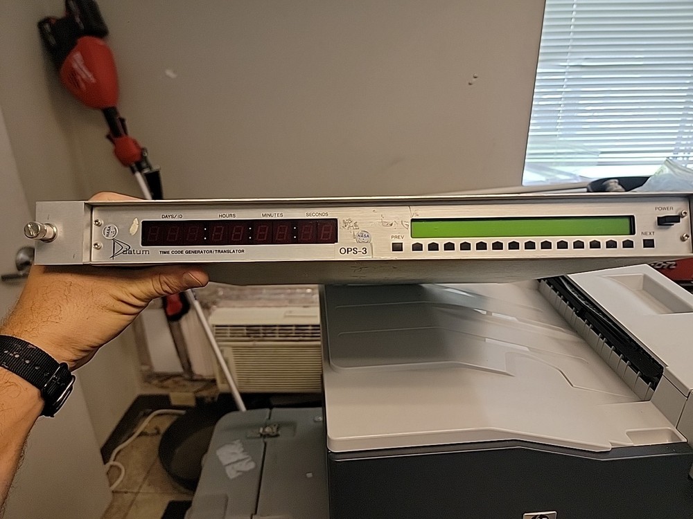 Datum model 9730/ Time Code Generator/Translator