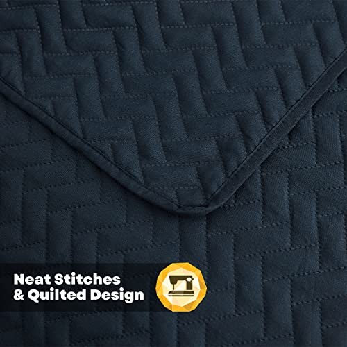 Quilt Set Queen Size, Lightweight Navy Bedspread Ultrasonic Chevron Pattern