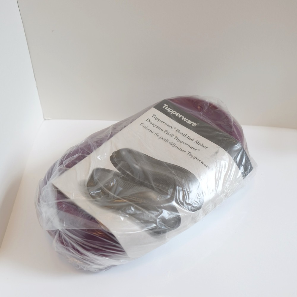 Tupperware Plum Breakfast Microwave Egg Maker Inserts Steamer 7953A-4 - NEW!