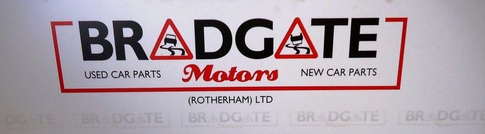 AUDI A1 WARNING TRIANGLE 2010-2015