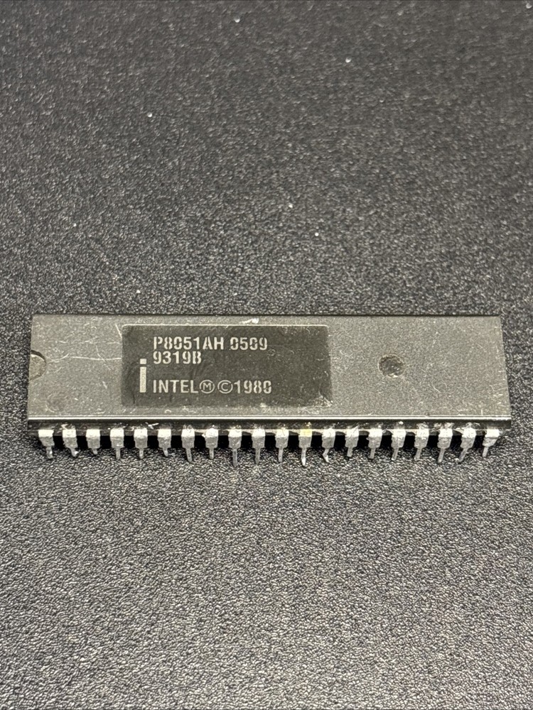 Intel P8051AH 8-Bit Microcontroller MCS-51 40-Pin IC Chip @CPUCF
