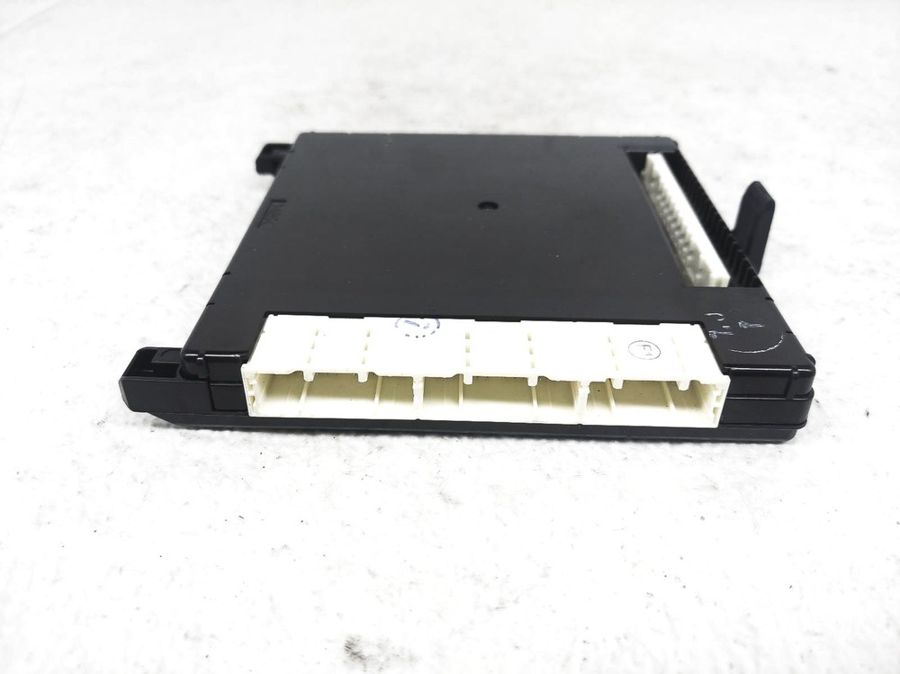2017 Toyota Sienna Multi Plex Network Computer Module Unit 89221-08130 *Le