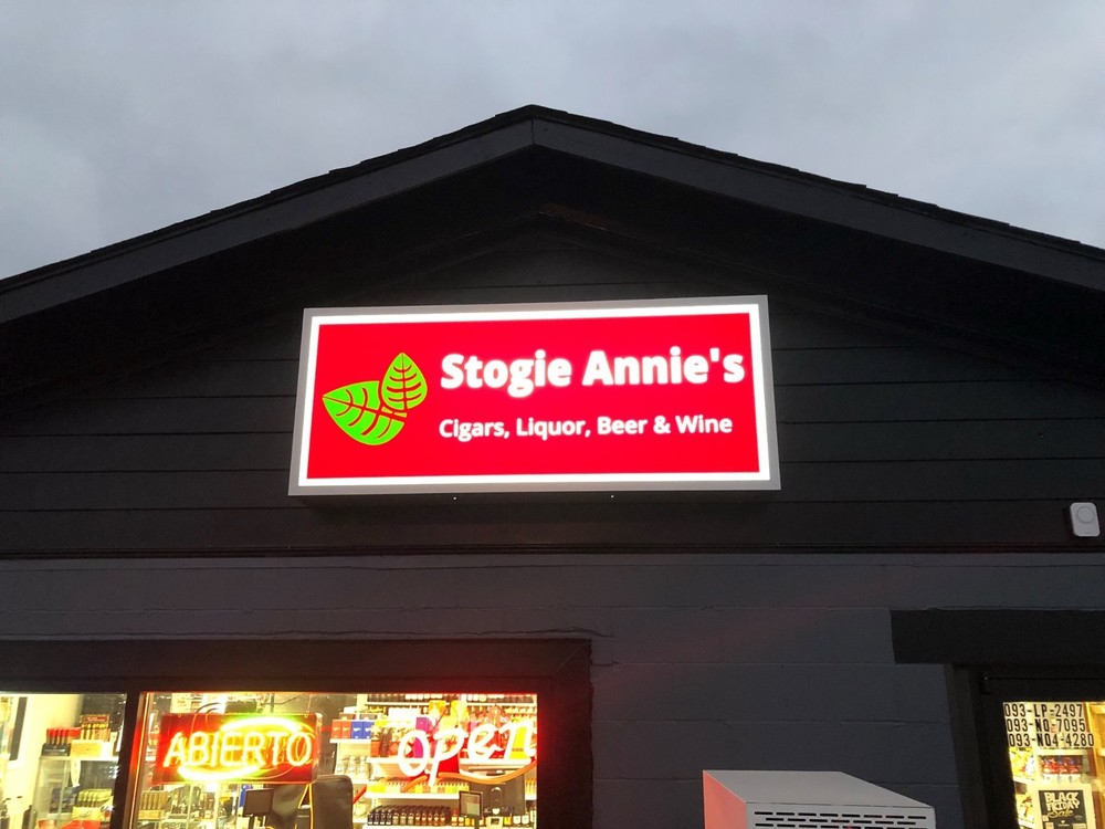 Custom Logo Design - Graphics Design Work - Sign Design Assistance